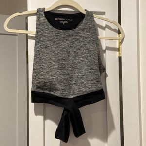 Beyond Yoga high neck gray sports bra with cross straps, XL
